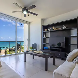 Apartment Amara Beachfront By The Sea, Cancun