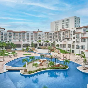 4* אתר נופש Fiesta Americana